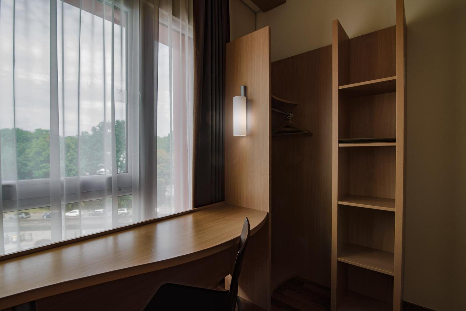 ไอบิส คอนัส เซ็นเตอร์ Hotel ภายนอก รูปภาพ